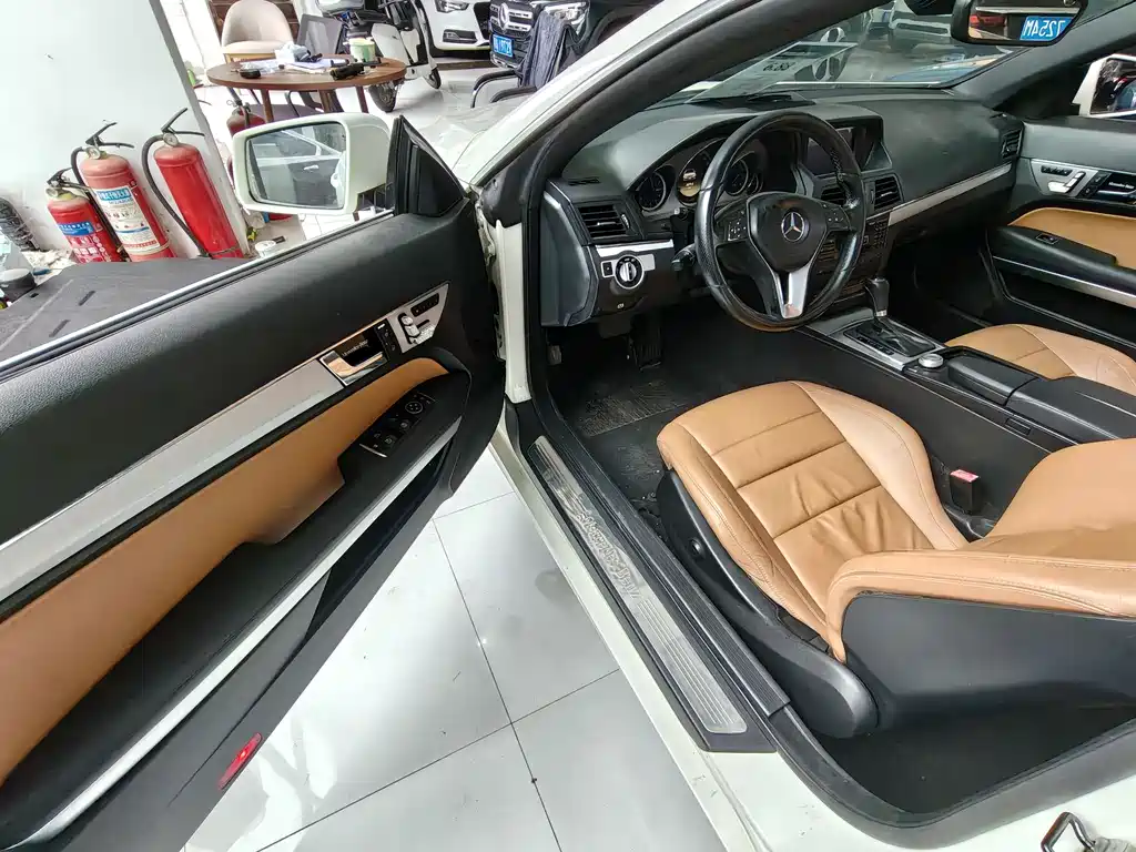 Mercedes-Benz E-Class 2013
