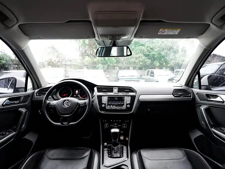 Volkswagen Tiguan L 2017 — фото 9