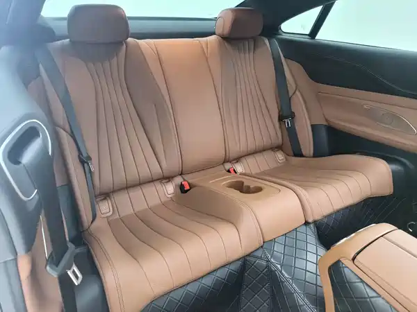 Mercedes-Benz E-Class 2023