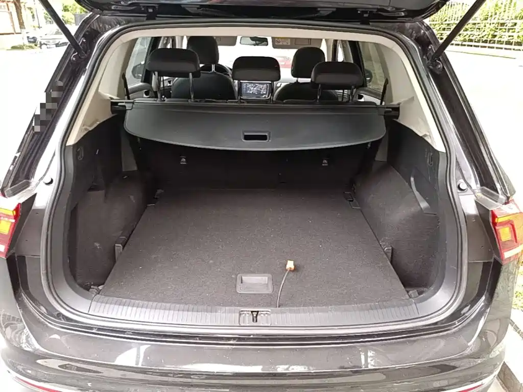 Volkswagen Tiguan L 2020 — фото 15
