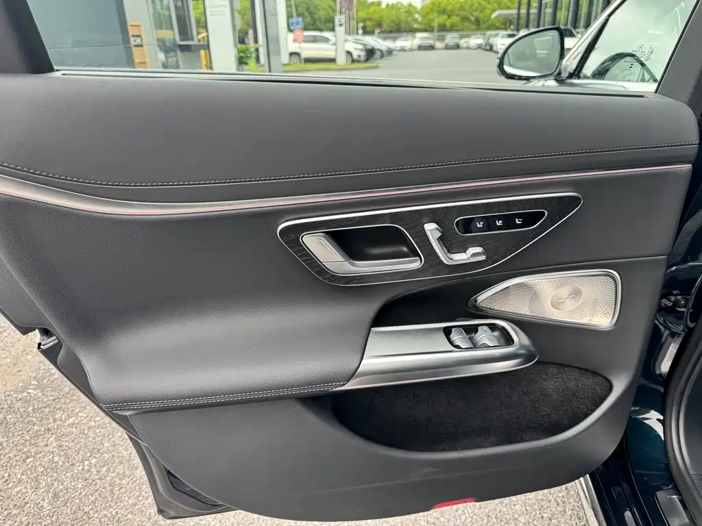 Mercedes-Benz E-Class New Energy 2024 — фото 14