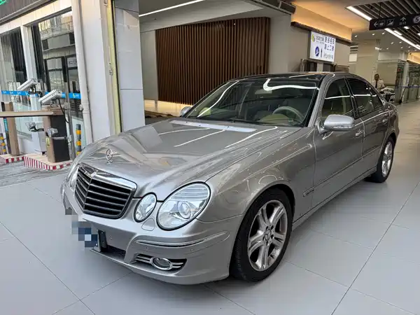 Mercedes-Benz E-Class 2008
