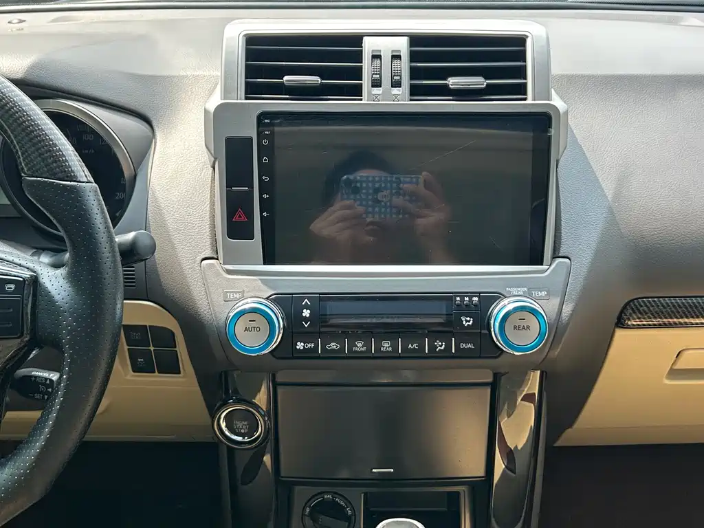 Toyota Prado 2017 — фото 14
