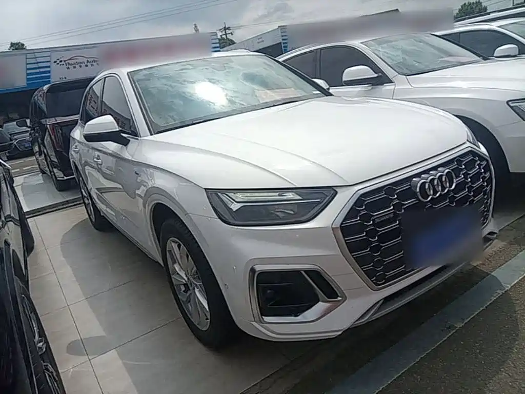 Audi Q5L 2022 — фото 4