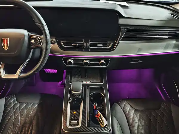 Hongqi HS5 2023