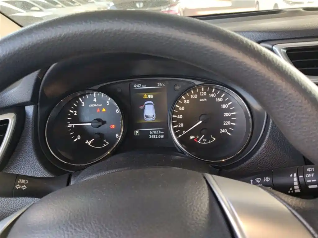 Nissan Qashqai 2018 — фото 12