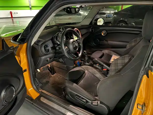 MINI 2014