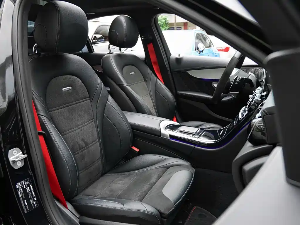 Mercedes-Benz C-Class AMG 2020 — фото 6