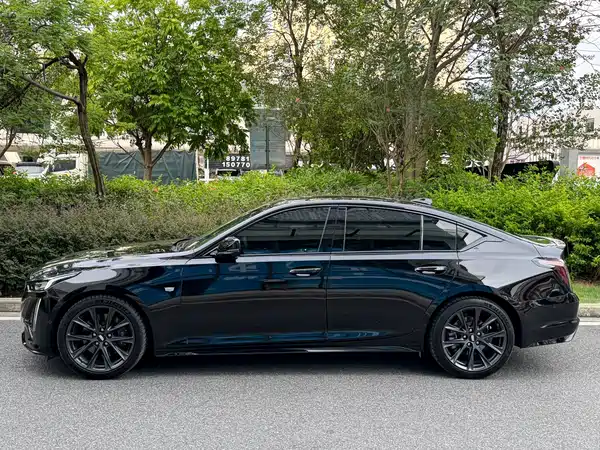 Cadillac CT5 2023