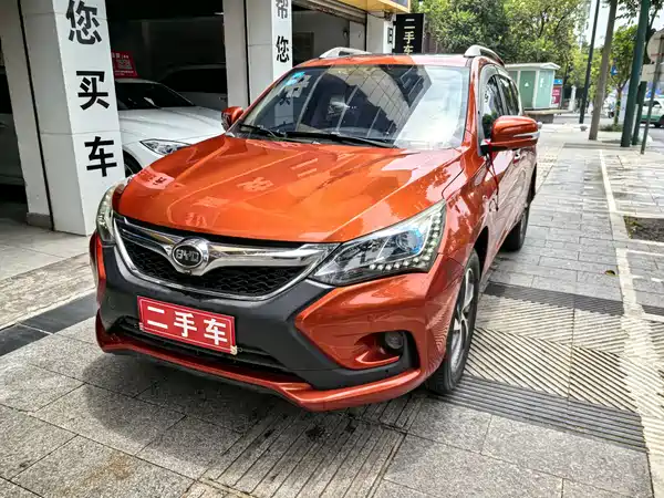 BYD Song 2016