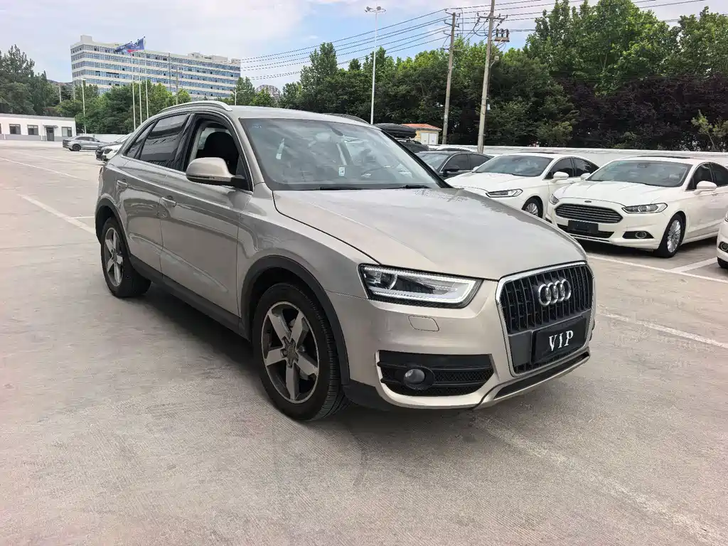Audi Q3 2014 — фото 3