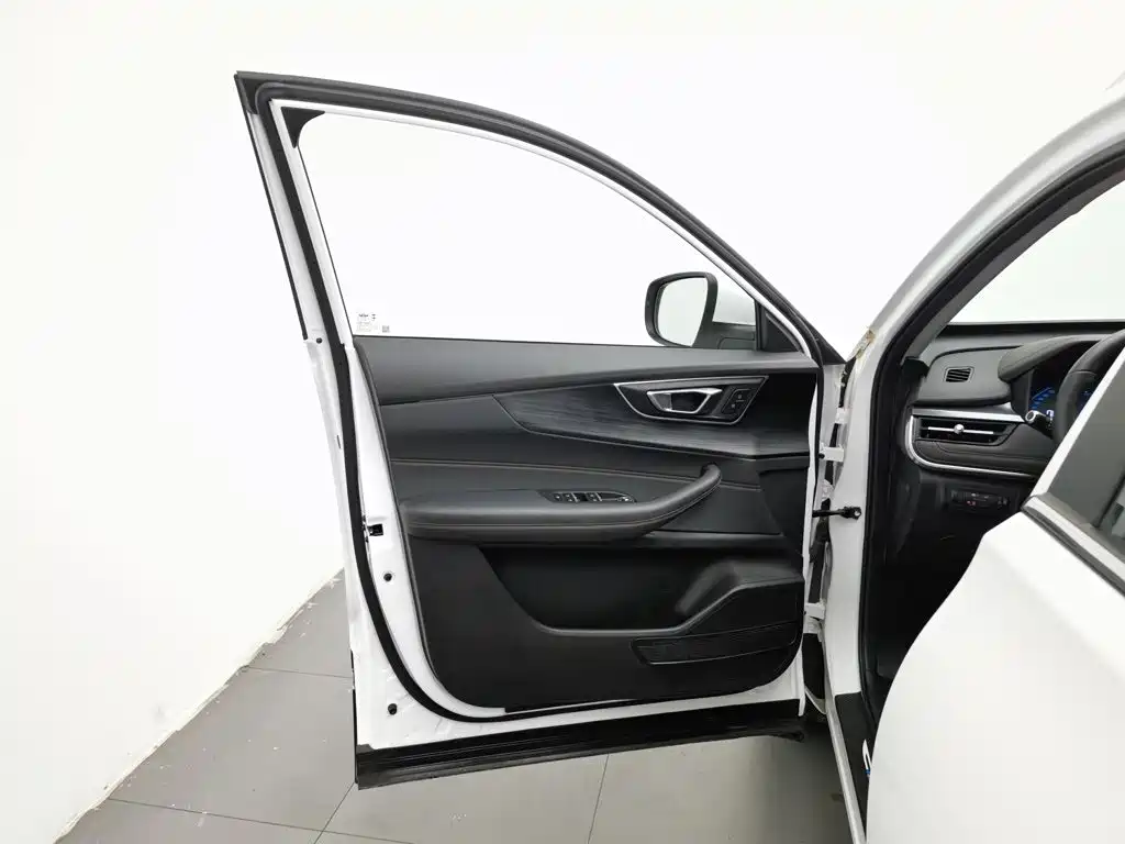 Chery Tiggo 5x 2024 — фото 8