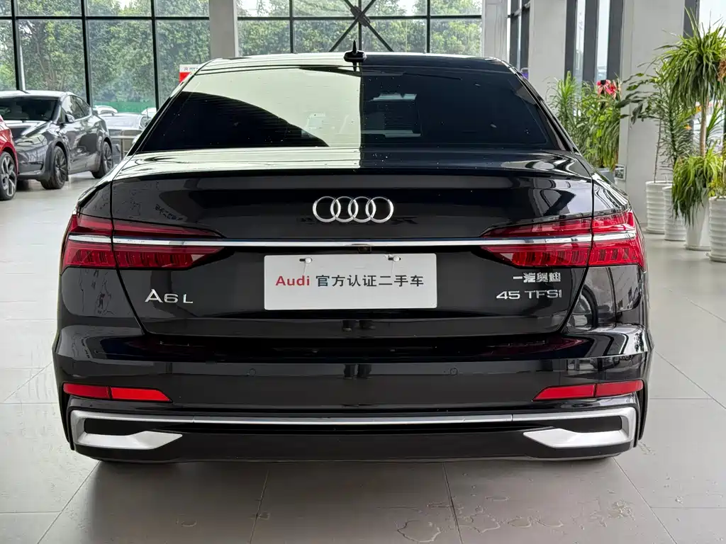 Audi A6L 2023 — фото 4