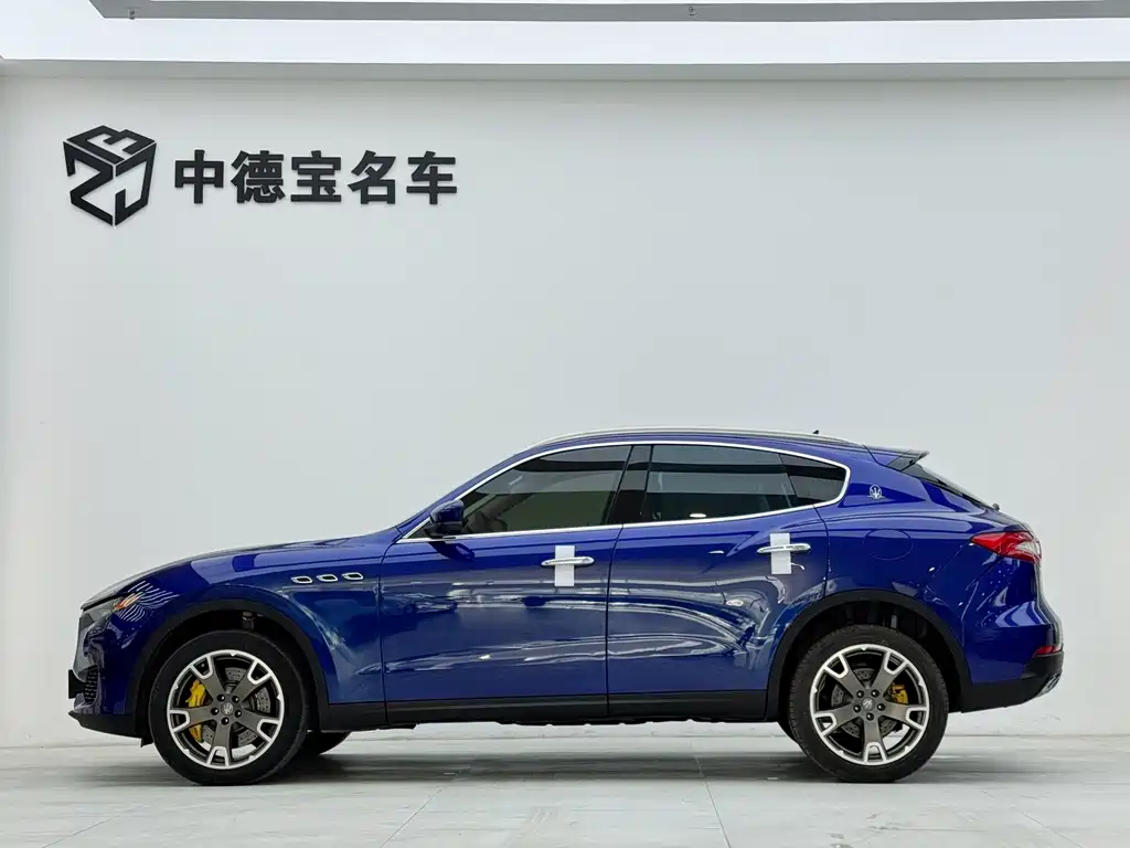 Maserati Levante 2017 — фото 3