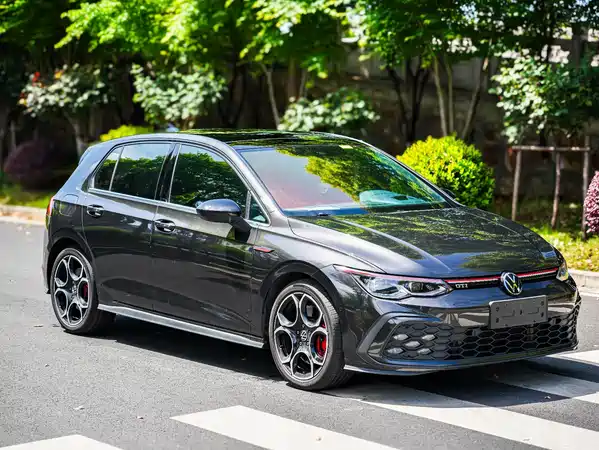 Volkswagen Golf GTI 2023
