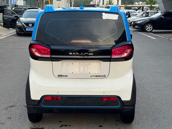 Baojun E100 2019