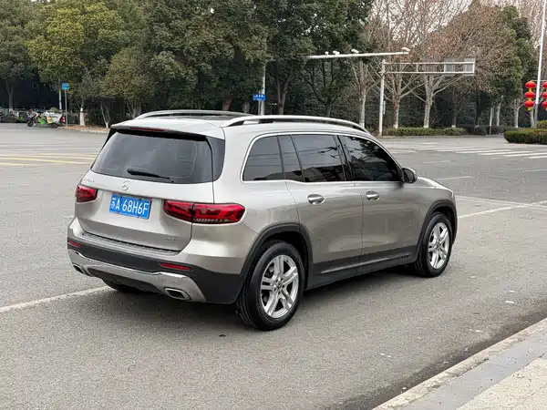 Mercedes-Benz GLB 2020