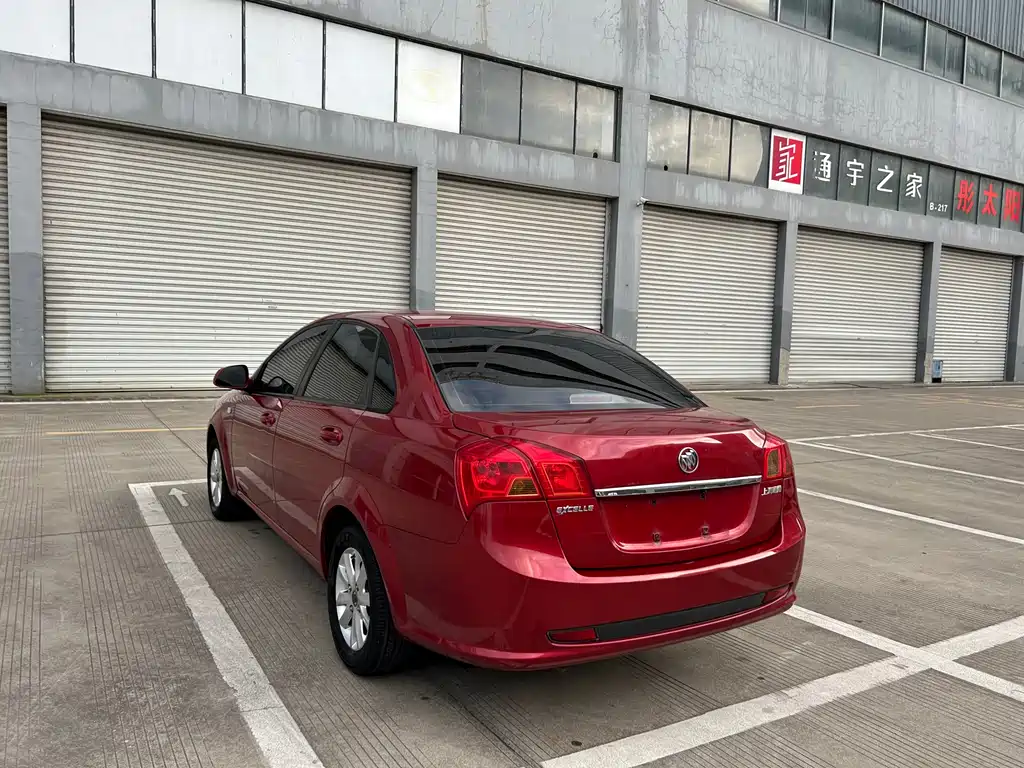 Buick Excelle 2013