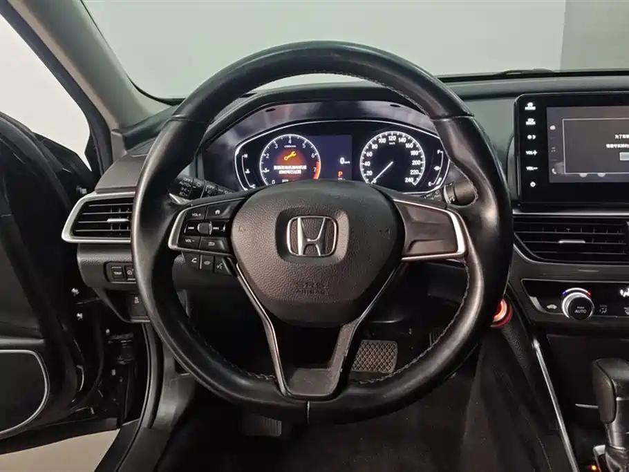 Honda Accord 2022 — фото 15