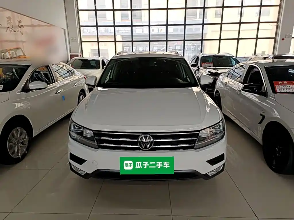 Volkswagen Tiguan L 2020 — фото 3
