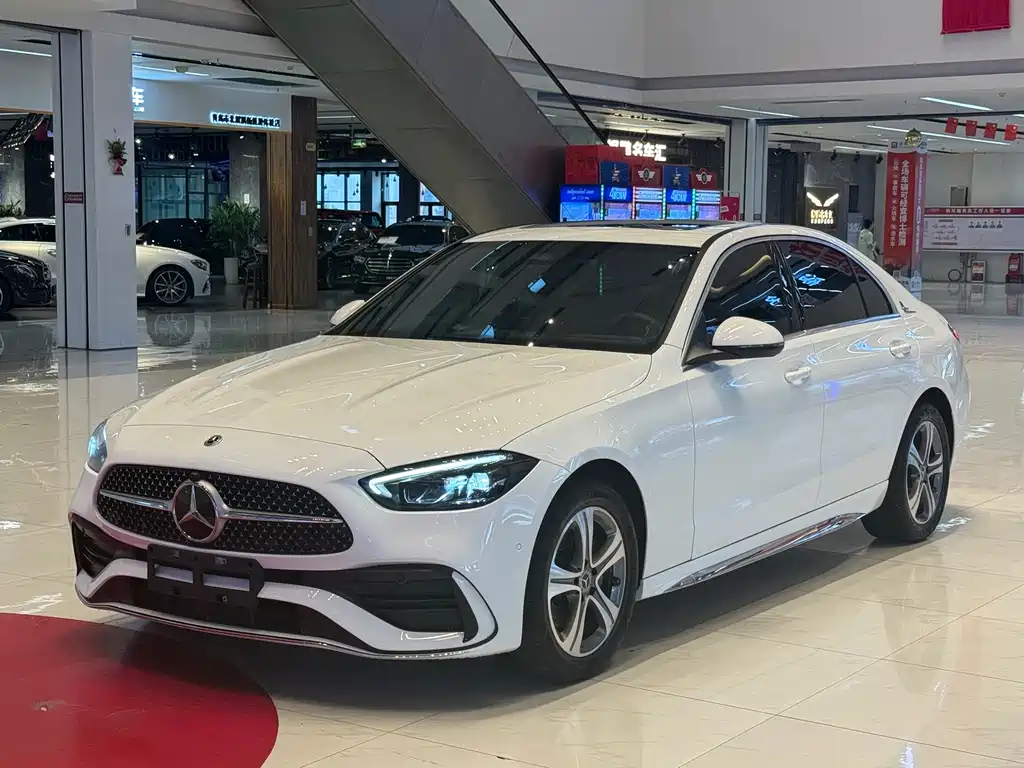 Mercedes-Benz C-Class 2022