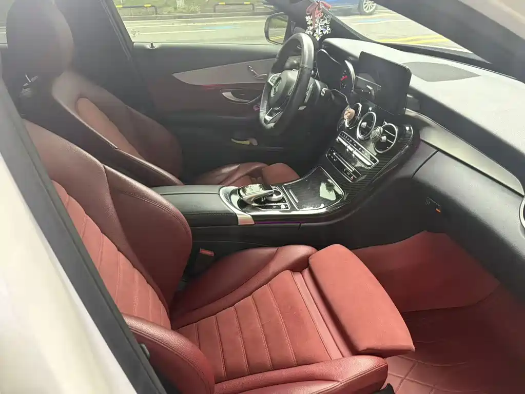 Mercedes-Benz C-Class 2018 — фото 17