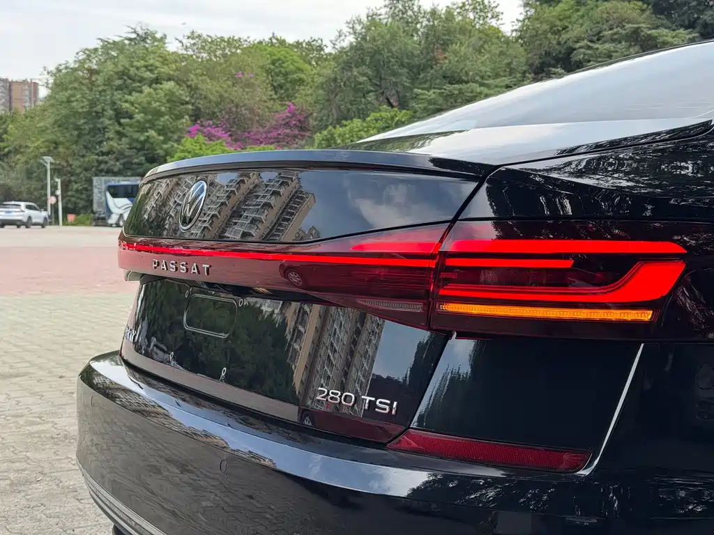 Volkswagen Passat 2024