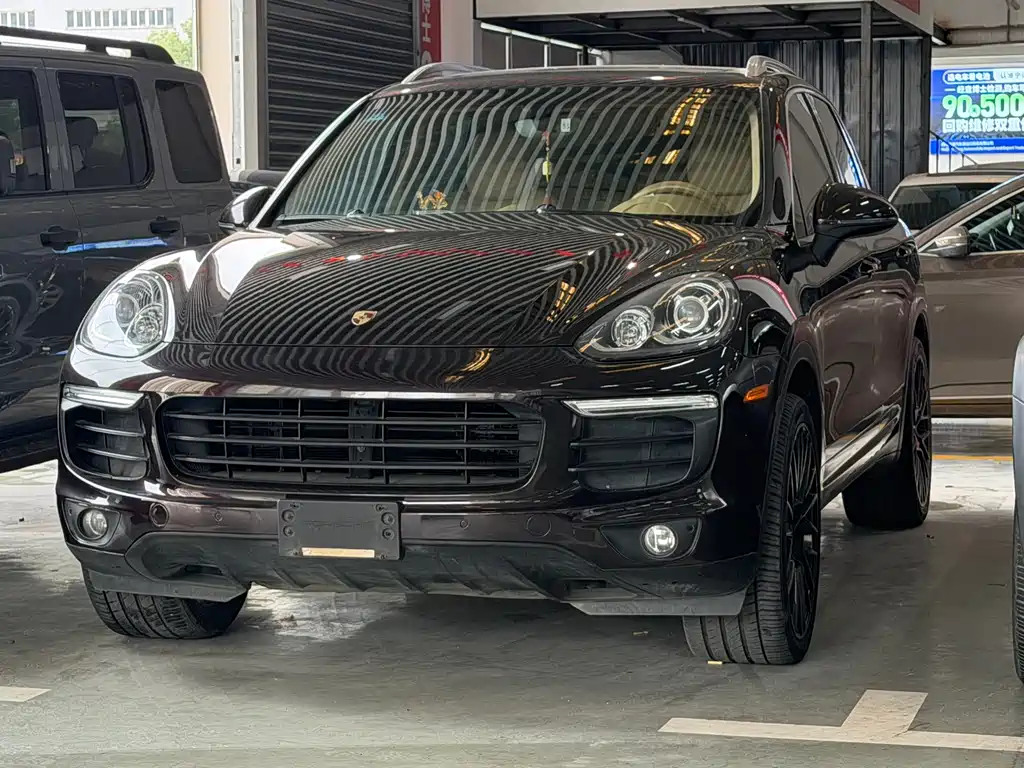 Porsche Cayenne 2016