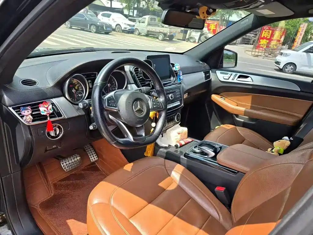 Mercedes-Benz GLE 2017