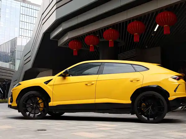 Lamborghini Urus 2022