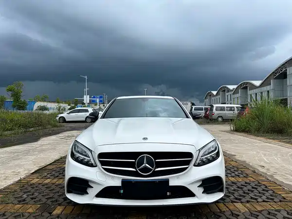 Mercedes-Benz C-Class 2020