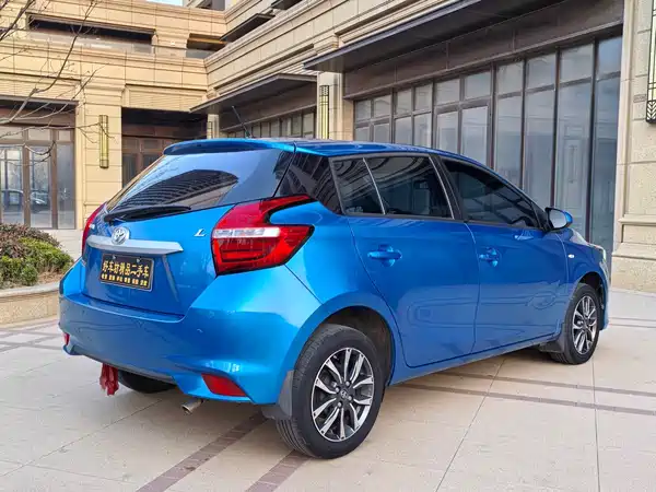 Toyota Yaris L 2020