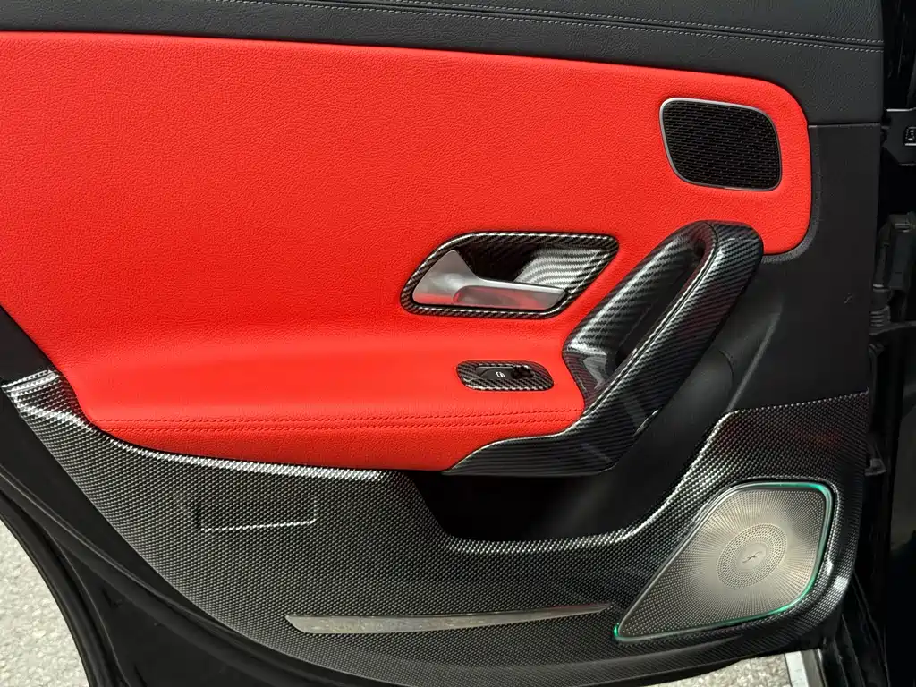 Mercedes-Benz A-Class AMG 2024 — фото 15