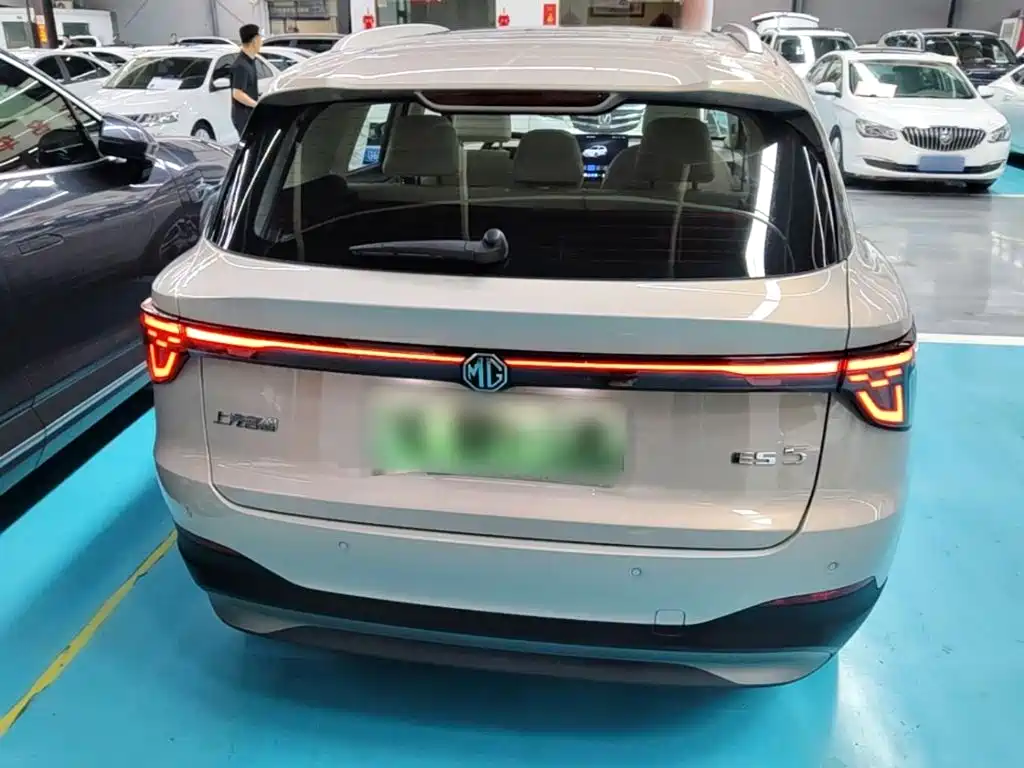 MG ES5 2024