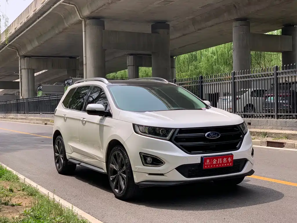 Ford Edge 2016 — фото 3