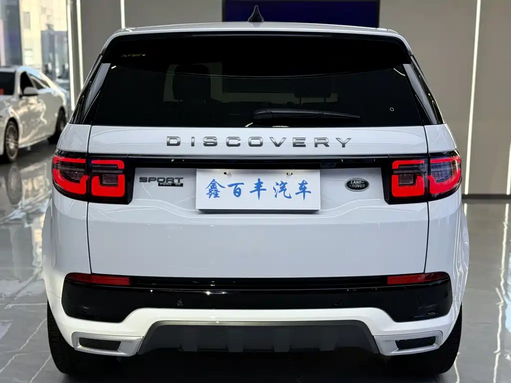 Land Rover Discovery Sport 2021 — фото 9