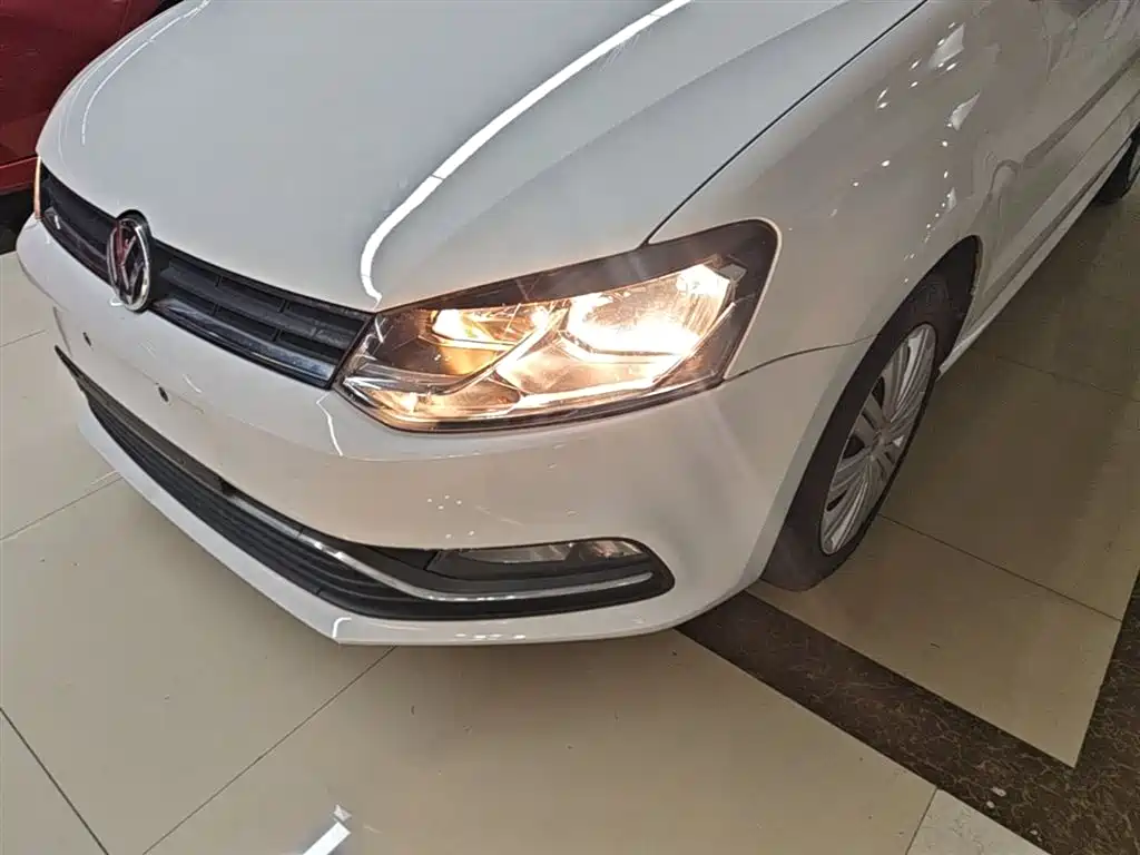 Volkswagen Polo 2019 — фото 24