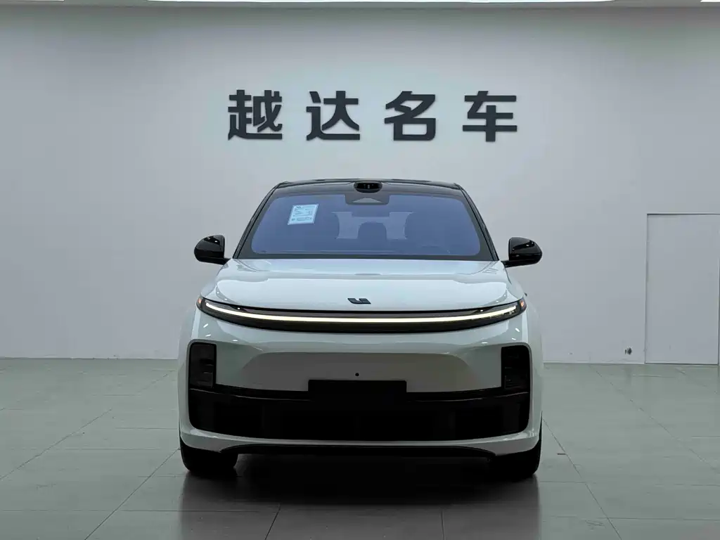 Li Auto Li L7 2025