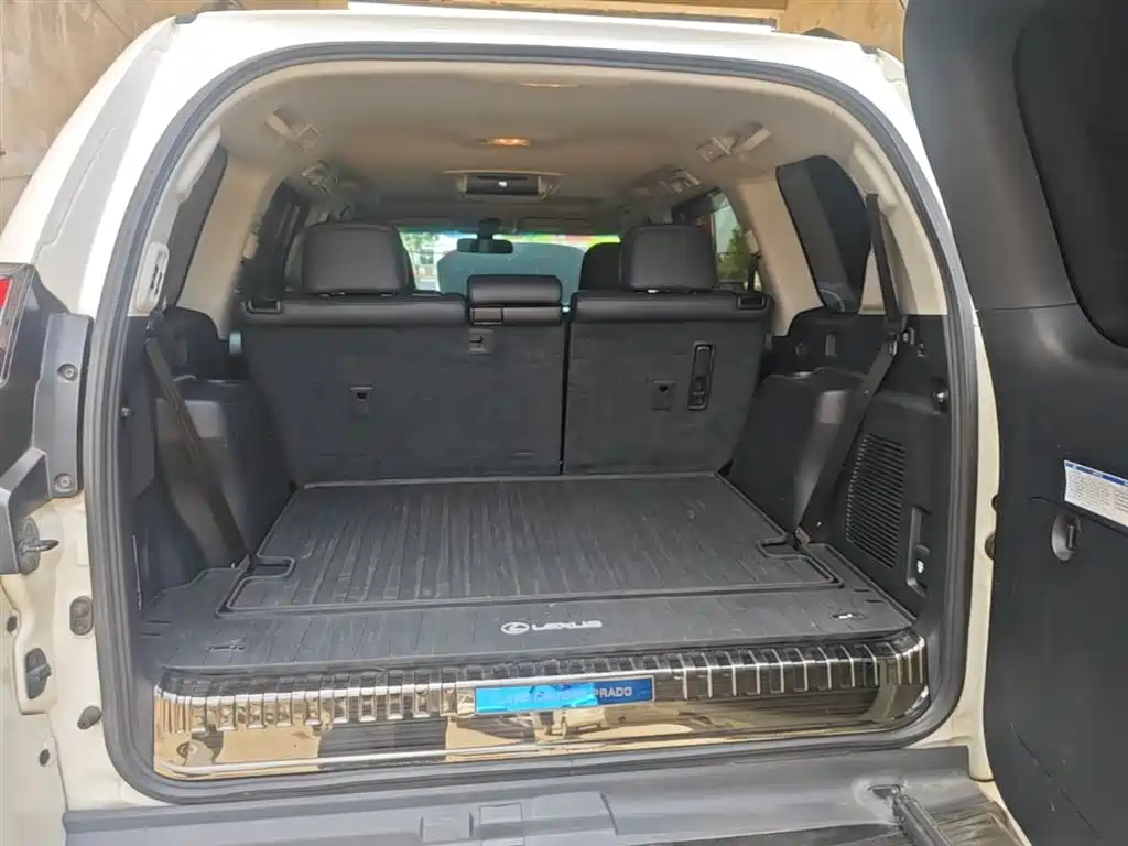 Toyota Prado 2019 — фото 19
