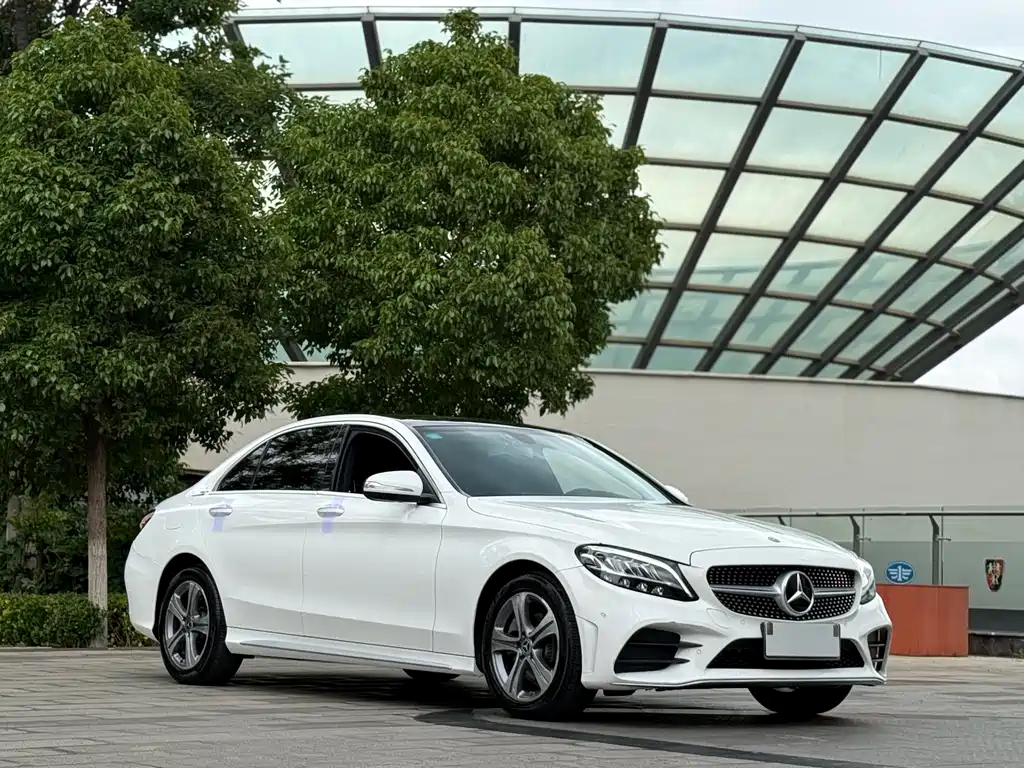 Mercedes-Benz C-Class 2020
