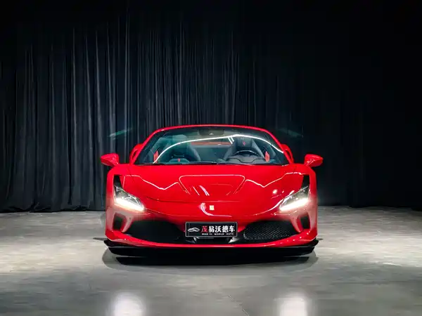 Ferrari F8 2020