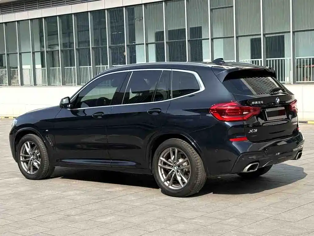 BMW X3 2021