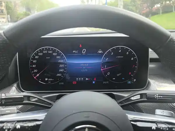 Mercedes-Benz C-Class 2024