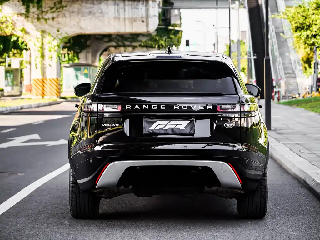 Land Rover Velar 2022 — фото 17