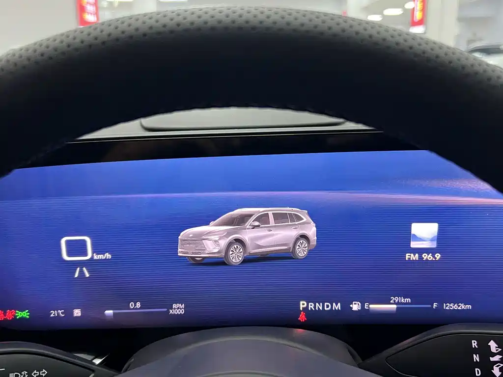 Buick Envision Plus 2024 — фото 12