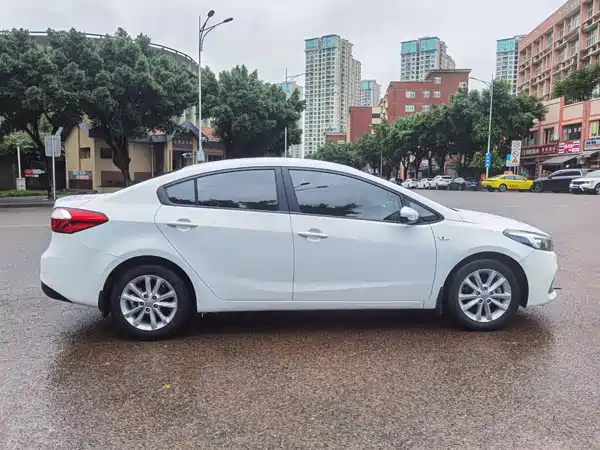 Kia K3 2016