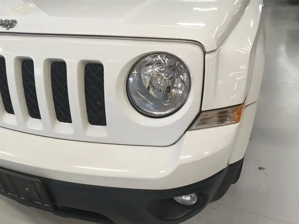 Jeep Patriot 2015 — фото 24