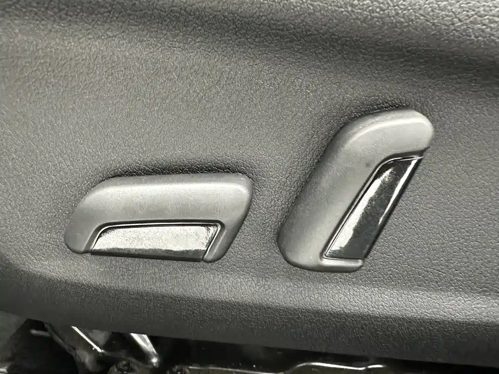 Mazda CX-30 2022 — фото 13