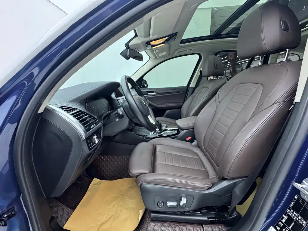 BMW X3 2020 — фото 13