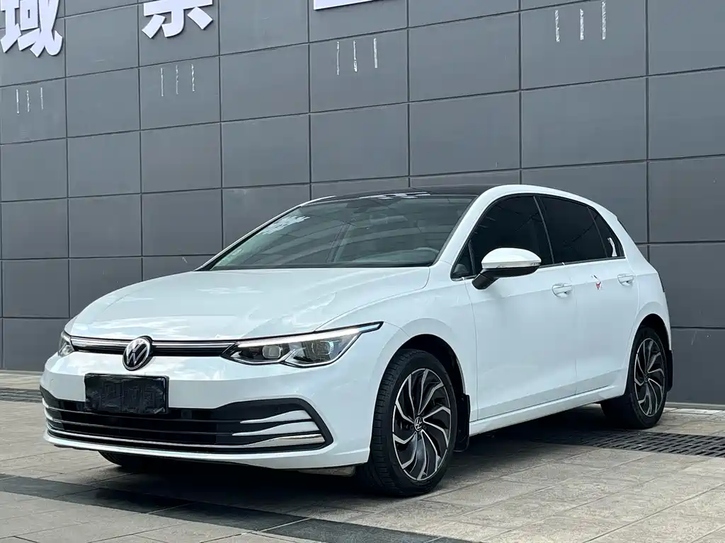 Volkswagen Golf 2022